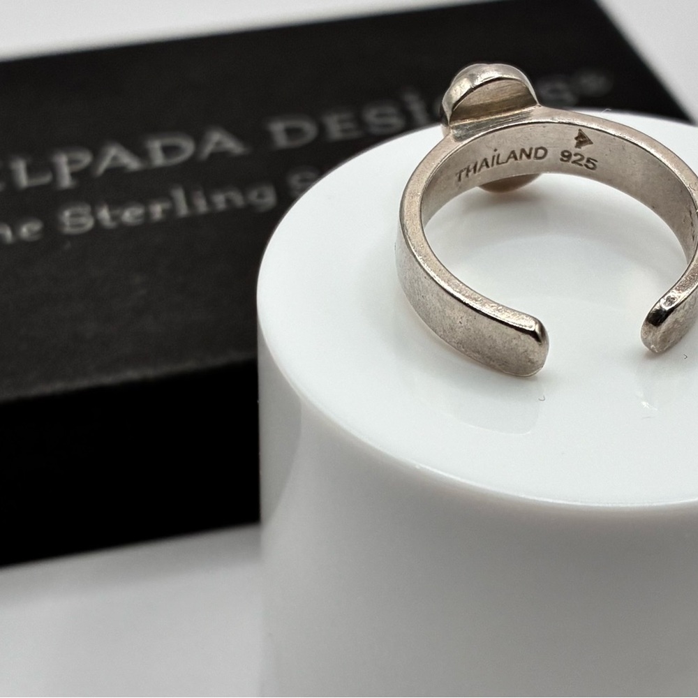 Silpada 925 Toe Ring with Flip Flop Accent. Retired 01730 - Picture 2 of 5